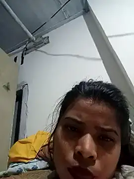 Snapshot of Queen_suman chatting on 2, 1, 2025 Queen suman online show from 2, 1, 2025