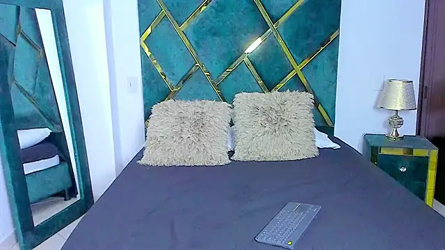 Criss Ariana online show from 27, 2, 2025