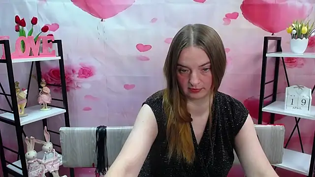 Snapshot of FreyaDak chatting on 19, 4, 2026 FreyaDak online show from 19, 4, 2026