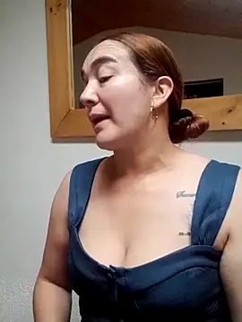 skayhot  online show from 4, 5, 2026