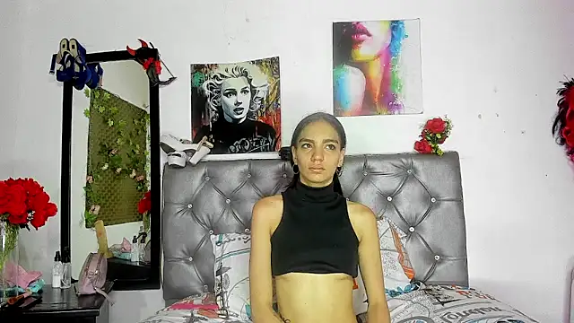 YUKIODAVIS online show from 11, 11, 2025