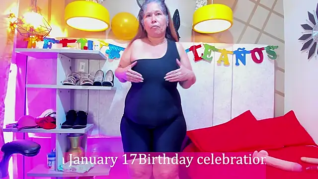 girl amada online show from 16, 1, 2025