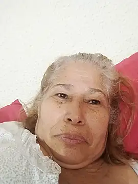 girl amada online show from 16, 10, 2025