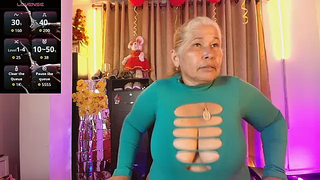 girl amada online show from 14, 2, 2026