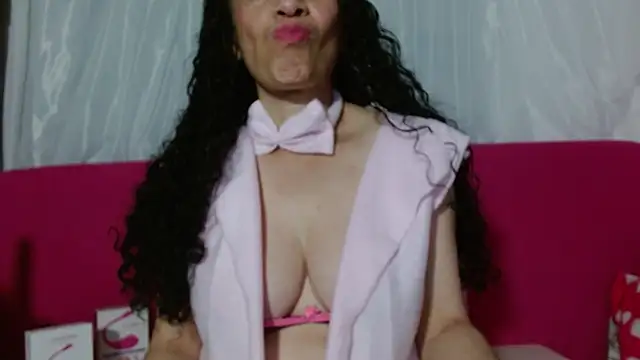 Tita Madurita online show from 3, 11, 2025