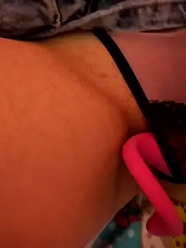 Snapshot of valeriikiss chatting on 14, 2, 2025 valeriikiss online show from 14, 2, 2025