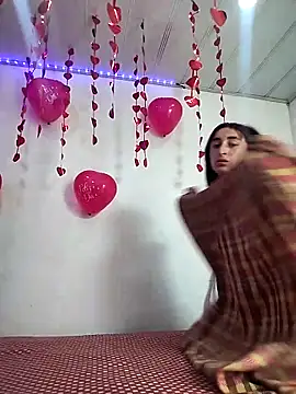 Snapshot of valeriikiss chatting on 17, 2, 2025 valeriikiss online show from 17, 2, 2025