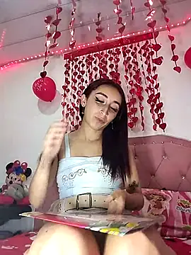 Snapshot of valeriikiss chatting on 18, 2, 2025 valeriikiss online show from 18, 2, 2025