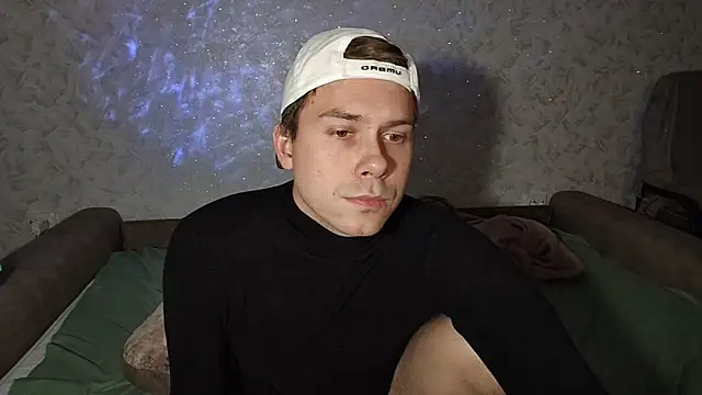 Snapshot of mike_peach chatting on 9, 12, 2024 mike peach online show from 9, 12, 2024