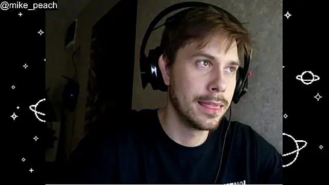 Snapshot of mike_peach chatting on 27, 11, 2025 mike peach online show from 27, 11, 2025