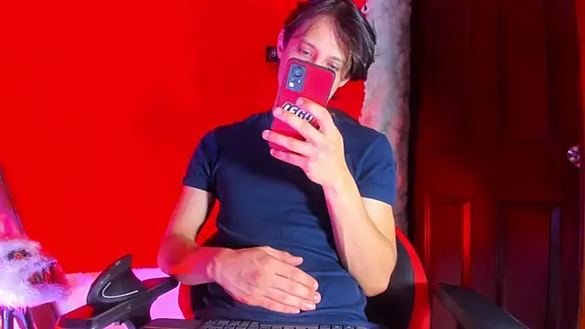 LilOwen  online show from 13, 3, 2026