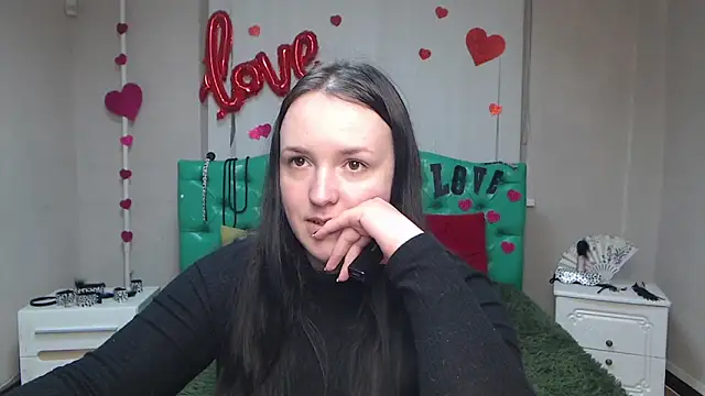 IsabelBlackberry online show from 27, 2, 2025