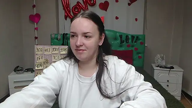 IsabelBlackberry online show from 4, 10, 2025