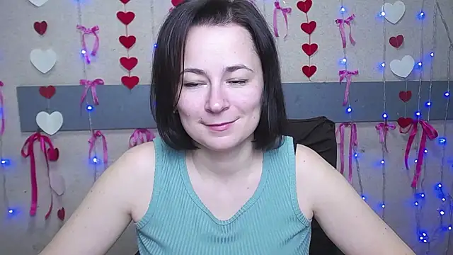 MarieSho online show from 5, 3, 2025