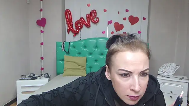 ElizabethSho online show from 27, 3, 2026