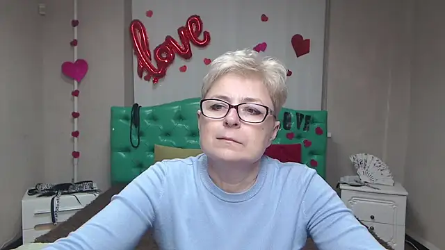 EmiliaGree online show from 2, 2, 2026