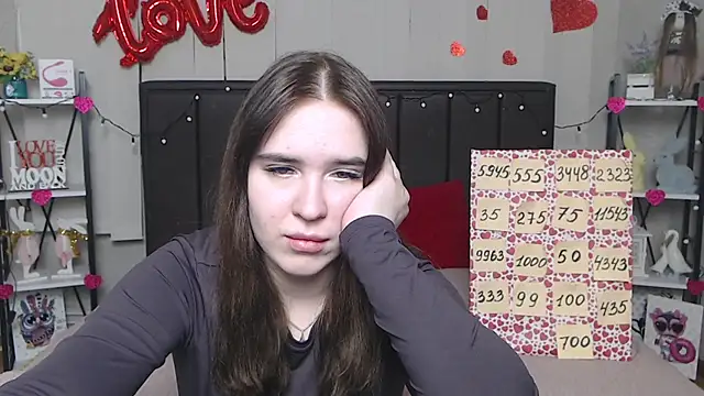 LauraHlot online show from 21, 3, 2025