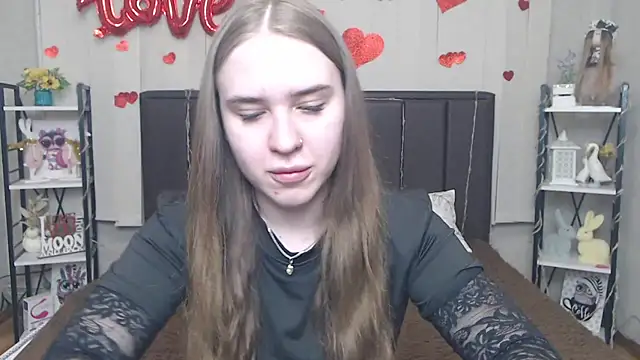 LauraHlot online show from 16, 5, 2026