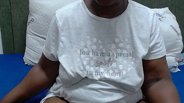 Thickchocolatex2 online show from 11, 2, 2026