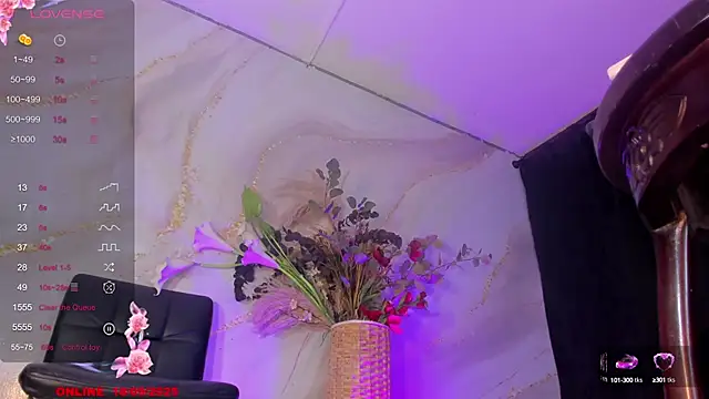 Karla-Ebony online show from 18, 9, 2025