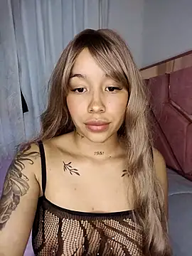 MarieLeon online show from 7, 3, 2025