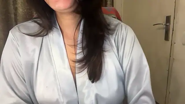 Snapshot of Cupid_of_Hearts chatting on 19, 5, 2026 Cupid of Hearts online show from 19, 5, 2026