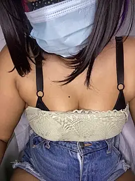 Shadow Girl007 online show from 23, 1, 2025