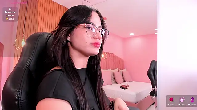 ariel jonees online show from 28, 2, 2025