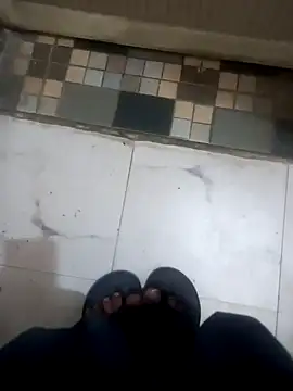 Shubuu  x online show from 9, 3, 2026