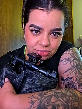 MiahJoness online show from 10, 2, 2026