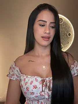 Snapshot of SarahhSmitth1 chatting on 18, 10, 2025 SarahhSmitth1 online show from 18, 10, 2025