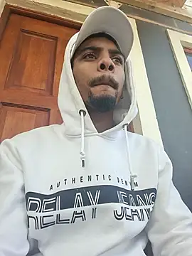 29YOURZ 28  online show from 15, 10, 2025