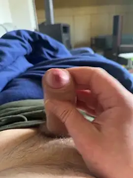 Snapshot of Andy-370 chatting on 8, 3, 2026 Andy-370 online show from 8, 3, 2026