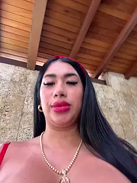 kiim taaylor online show from 1, 3, 2025