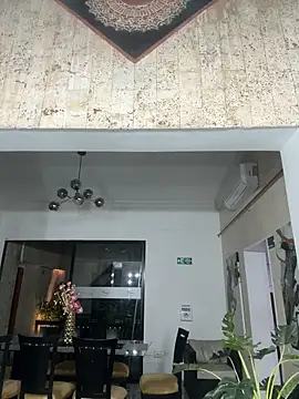 kiim taaylor online show from 11, 3, 2025