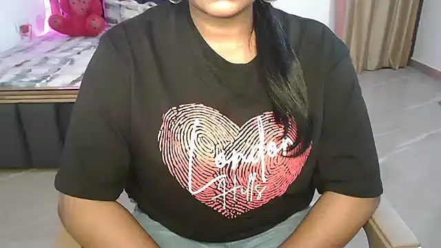 N-Natasha online show from 5, 4, 2026