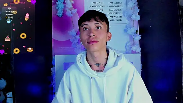 Snapshot of juniior_2311_ chatting on 15, 2, 2025 juniior 2311  online show from 15, 2, 2025