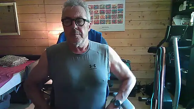 Snapshot of lelohop chatting on 7, 7, 2026 lelohop online show from 7, 7, 2026