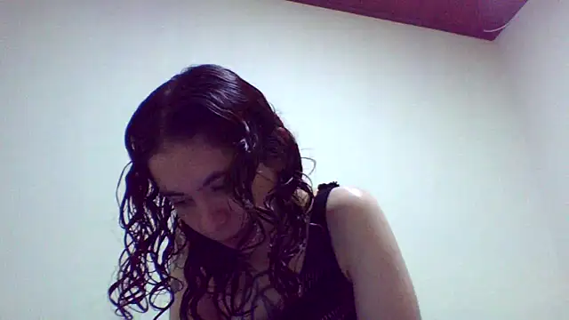 Snapshot of CELEna098rs707 chatting on 8, 10, 2025 CELEna098rs707 online show from 8, 10, 2025