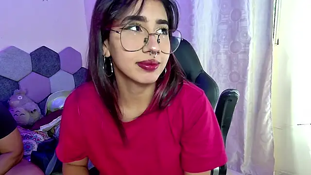 Horny tgn online show from 21, 1, 2025