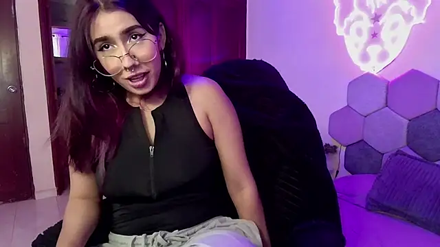 Horny tgn online show from 18, 3, 2025