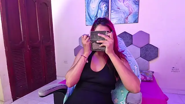 Horny tgn online show from 1, 10, 2025