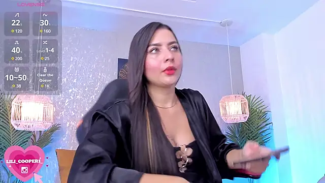 Snapshot of lilicooper_ chatting on 13, 12, 2024 lilicooper online show from 13, 12, 2024
