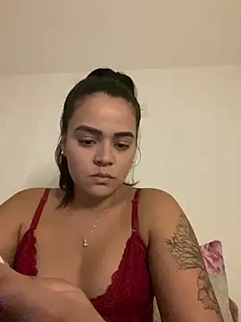 rebeccaareys online show from 18, 12, 2024