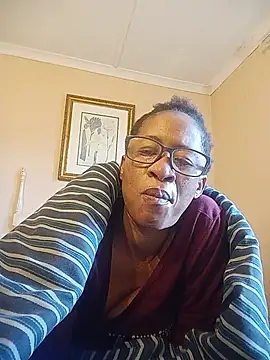 Snapshot of bustybillies chatting on 24, 6, 2026 bustybillies online show from 24, 6, 2026