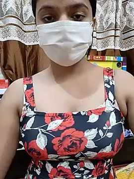 Snapshot of Myloveurvi chatting on 13, 1, 2025 Myloveurvi online show from 13, 1, 2025