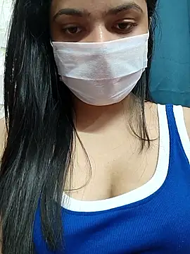 Myloveurvi online show from 5, 1, 2026