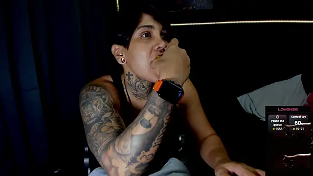 ZhoeStrong online show from 13, 11, 2025