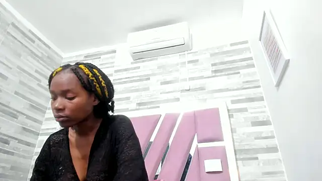 Snapshot of ebony_march chatting on 13, 3, 2025 ebony march online show from 13, 3, 2025