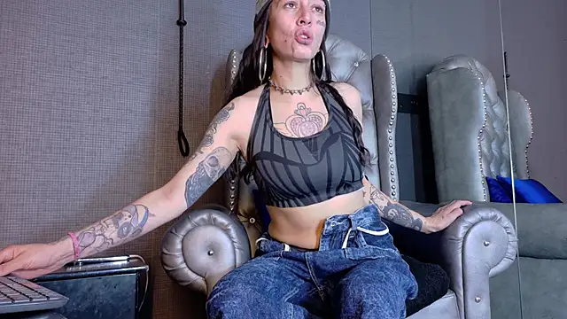 LusstCruella online show from 27, 10, 2025